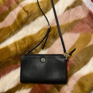 Only worn a few times Tory Burch cross body